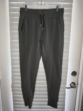 BYLT Basics Mens Everyday Elite Fabric Jogger Pants Athletic Tapered Stretch M